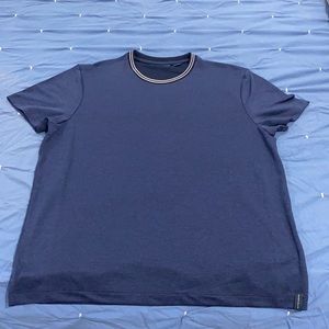 Perry Ellis T-shirt